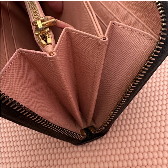 PRADA Long Zipper Wallet - Picture 14 of 16